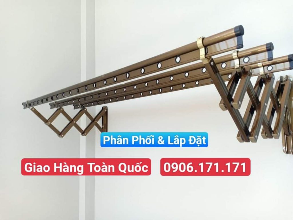 Cửa Hòa Phát