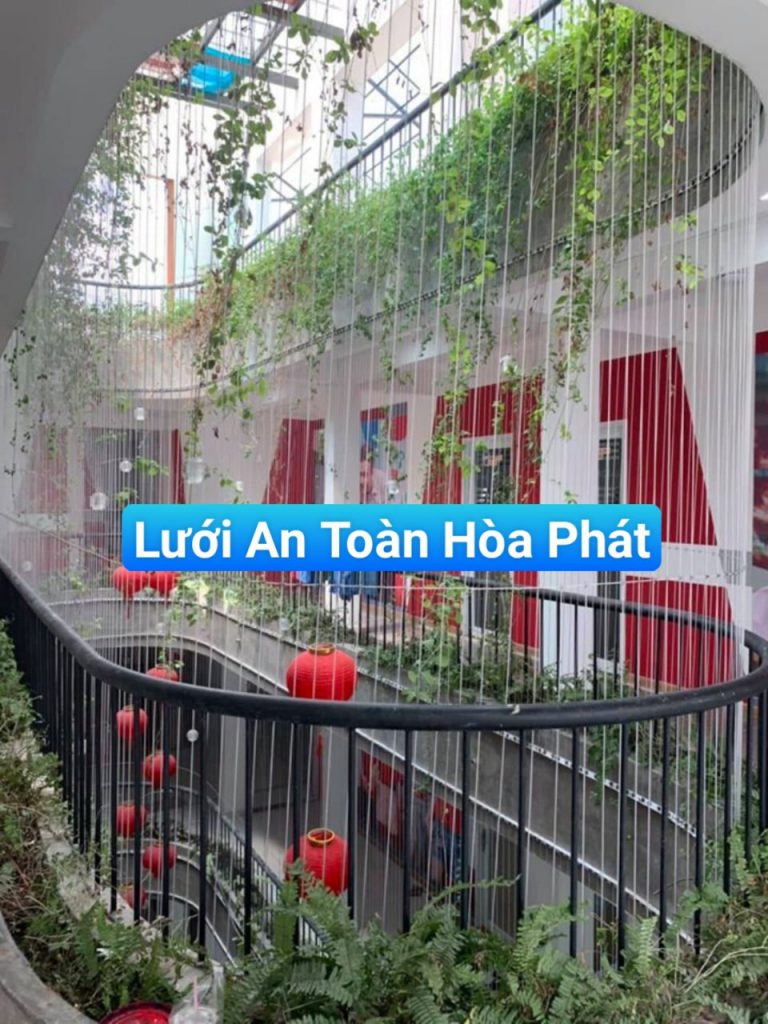 Cửa Hòa Phát